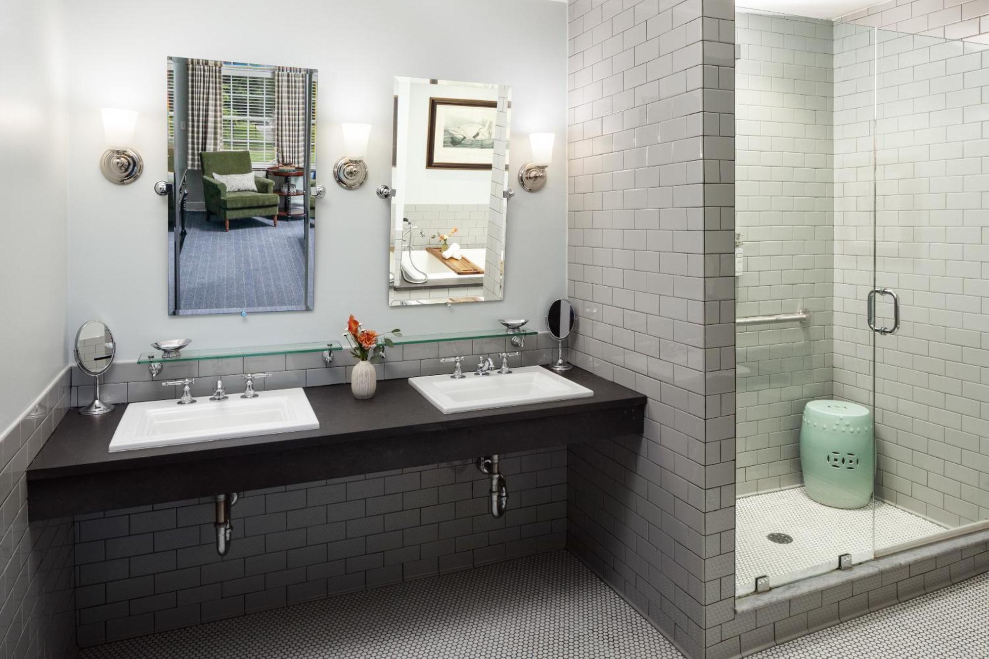 Colgate Inn Hamilton Eksteriør bilde